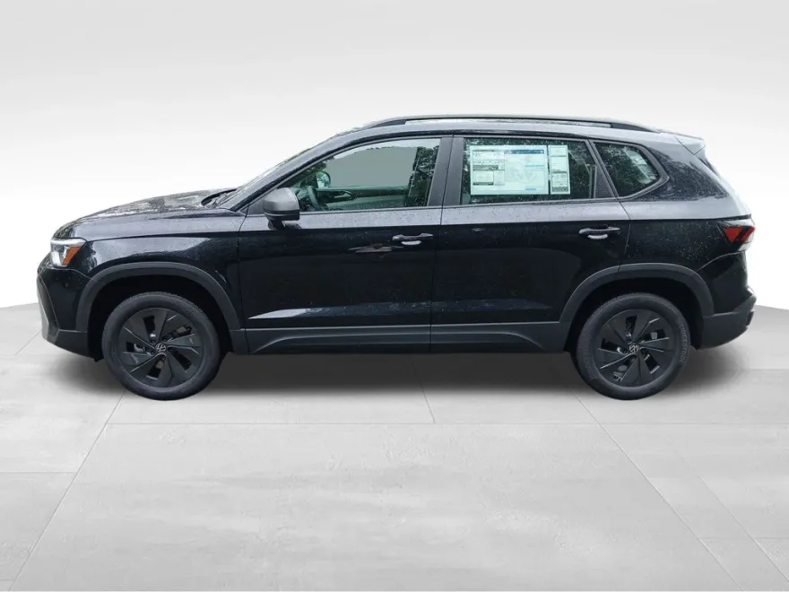 2025 Volkswagen Taos S photo 1