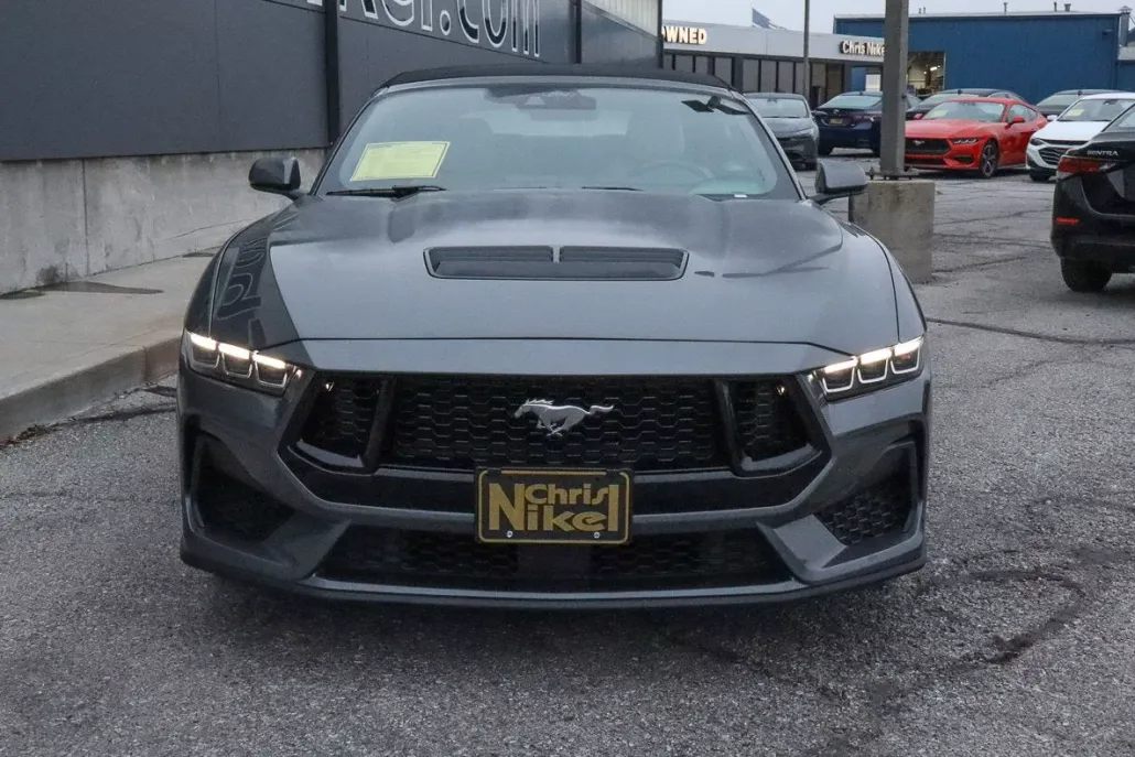 2024 Ford Mustang GT Premium photo 1