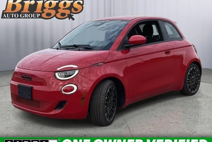 2024 Fiat 500e Red photo 1