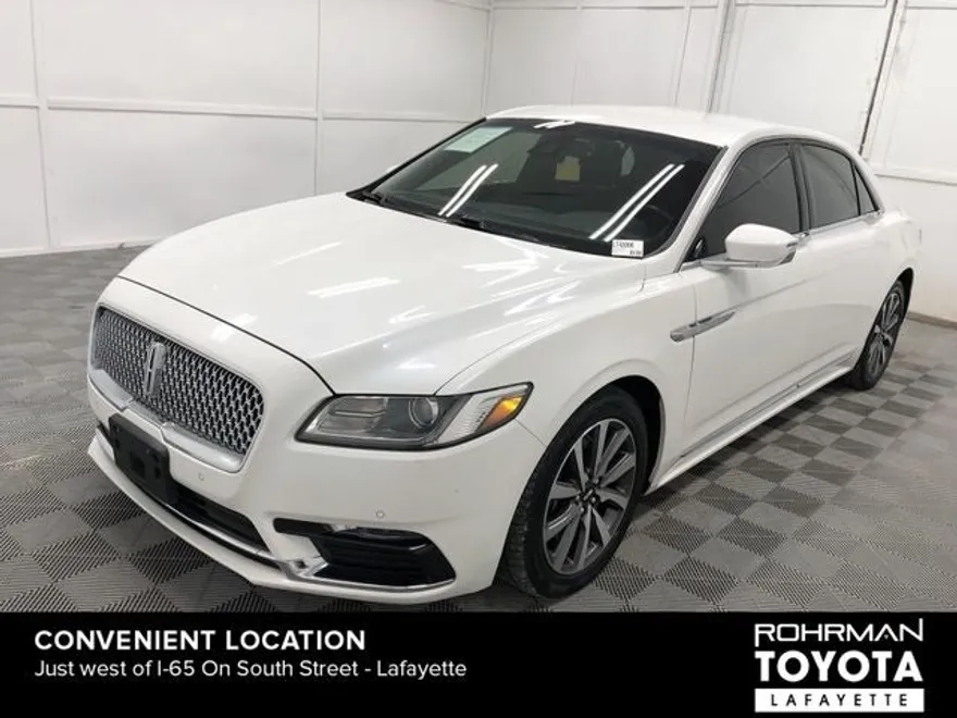 2020 Lincoln Continental Standard photo 1