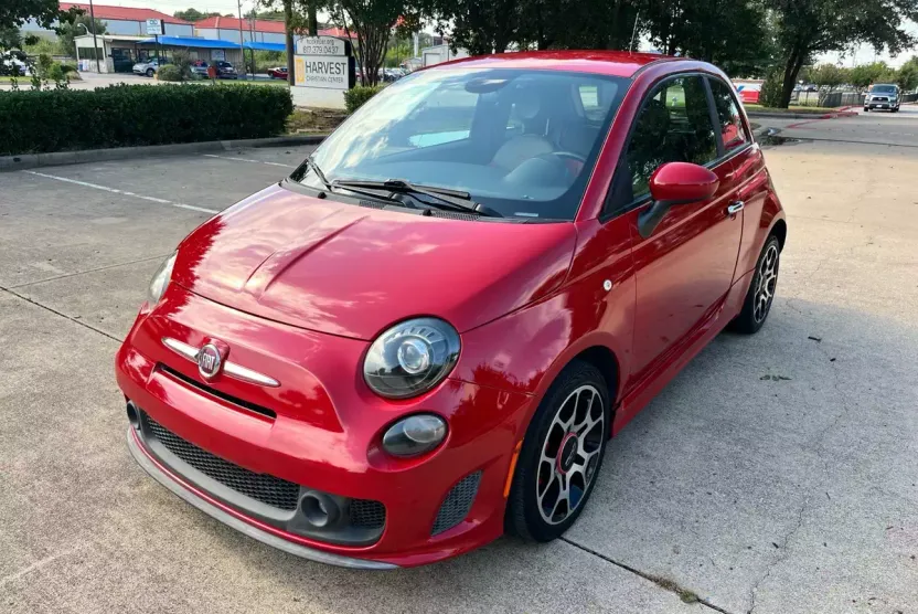 2015 Fiat 500 Turbo photo 1
