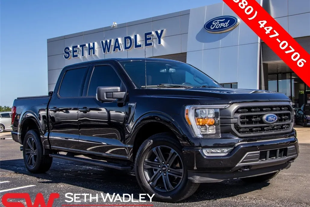 2022 Ford F-150 XLT photo 1