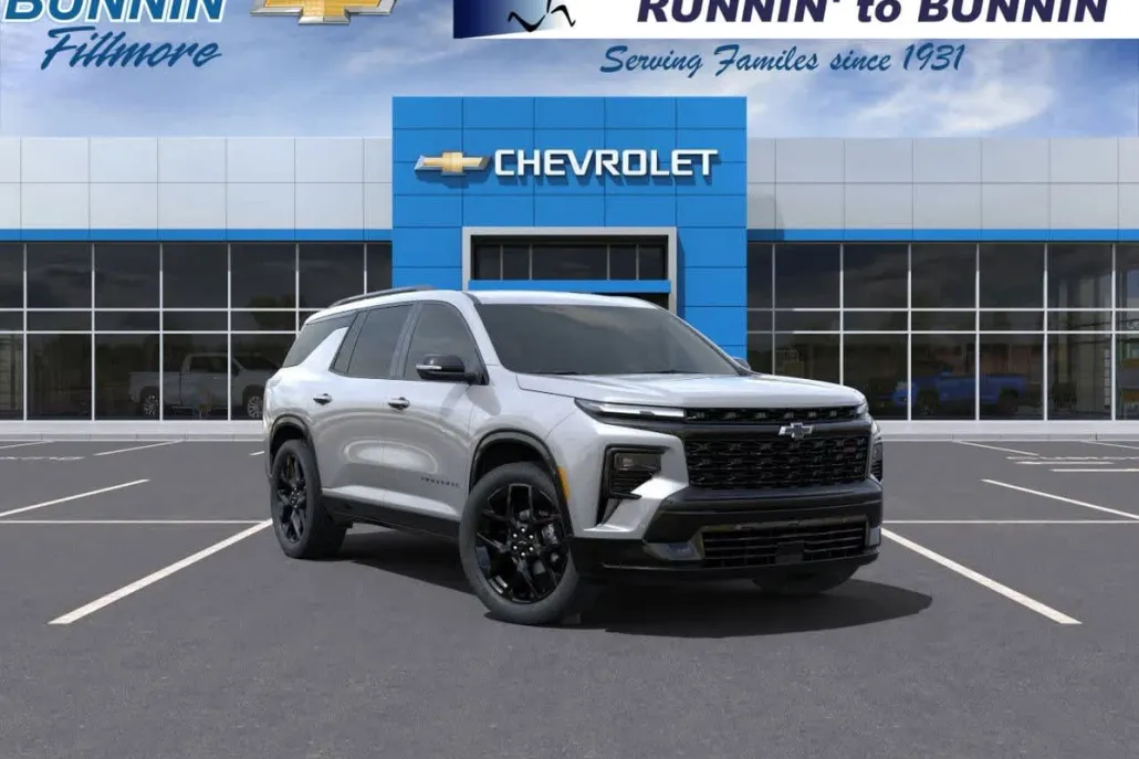 2025 Chevrolet Traverse RS photo 1