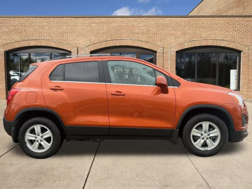 2015 Chevrolet Trax LT photo 1