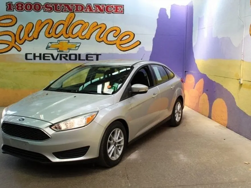 2017 Ford Focus SE photo 1