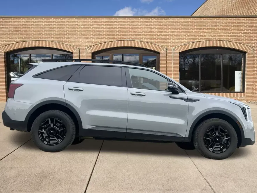 2024 Kia Sorento X-Pro SX Prestige photo 1