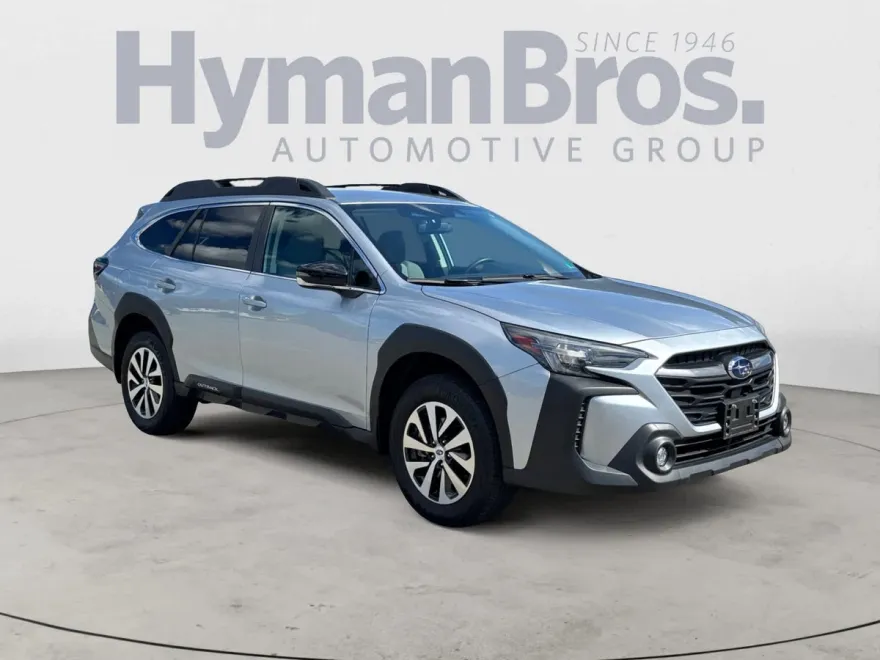 2023 Subaru Outback Premium photo 1
