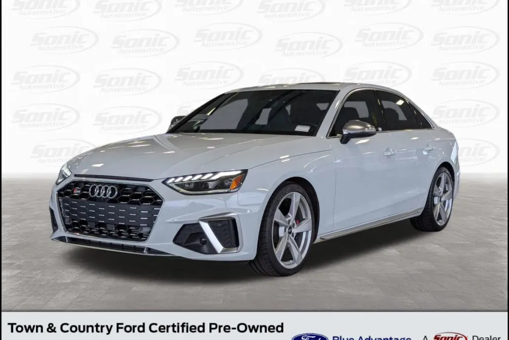 2022 Audi S4 Base Premium Plus photo 1