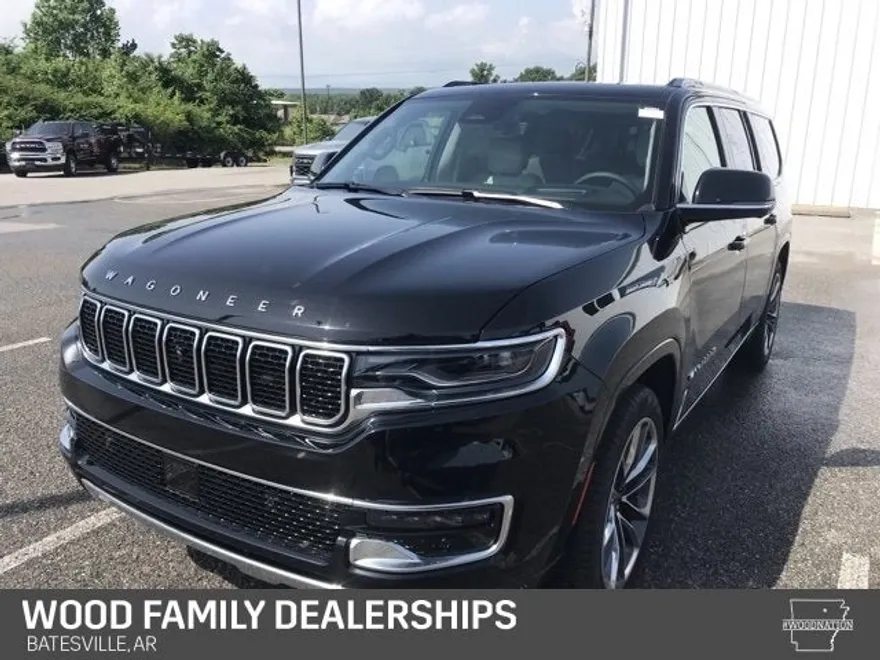 2024 Jeep Wagoneer L Series III photo 1