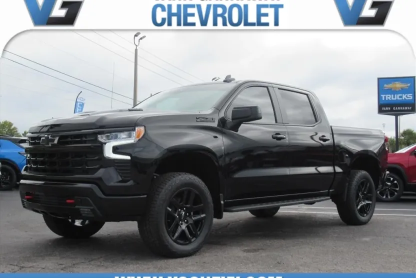 2026 Chevrolet Silverado 1500 LT Trail Boss photo 1