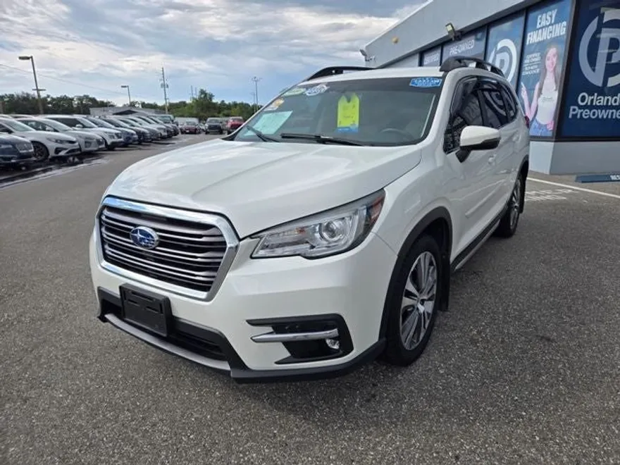 2022 Subaru Ascent Limited photo 1