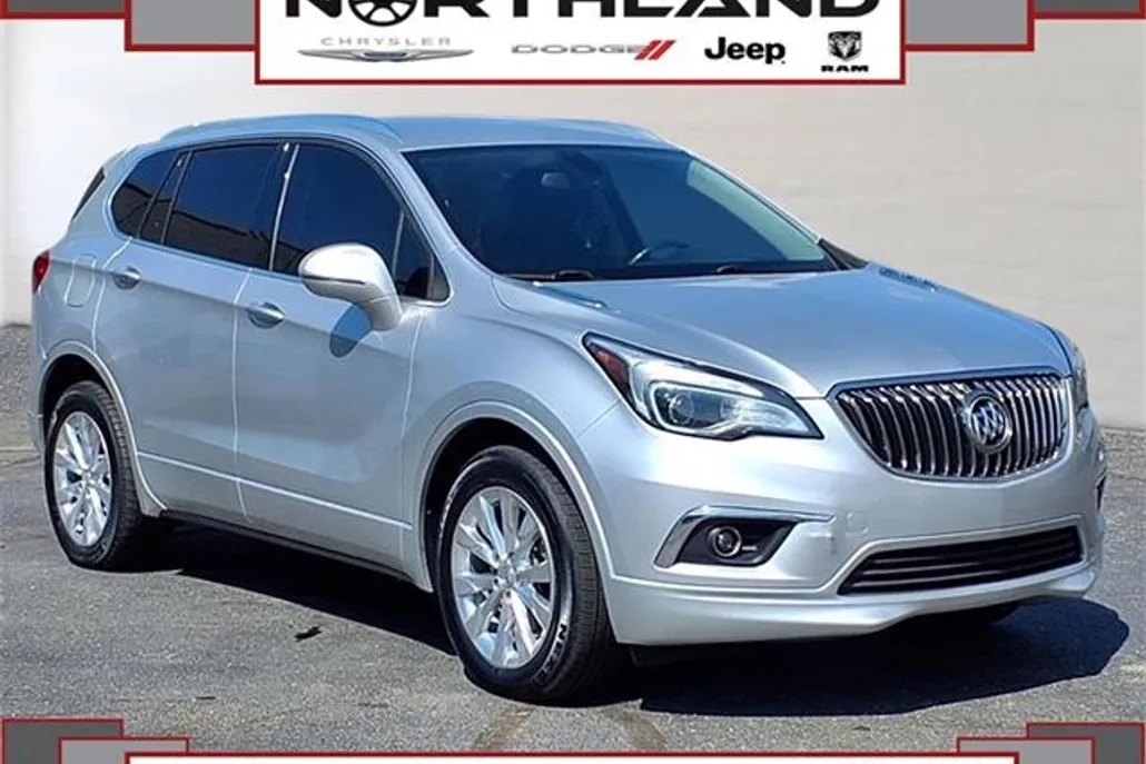 2018 Buick Envision Essence photo 1