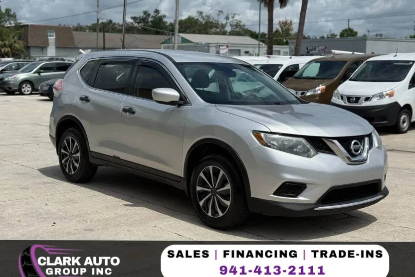 2016 Nissan Rogue photo 1