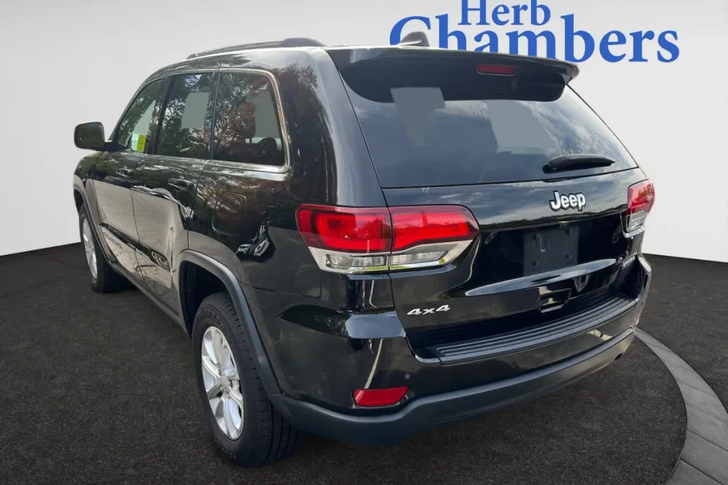 2021 Jeep Grand Cherokee Laredo E photo 1