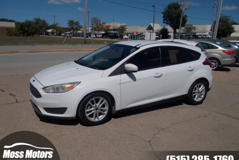 2018 Ford Focus SE photo 1