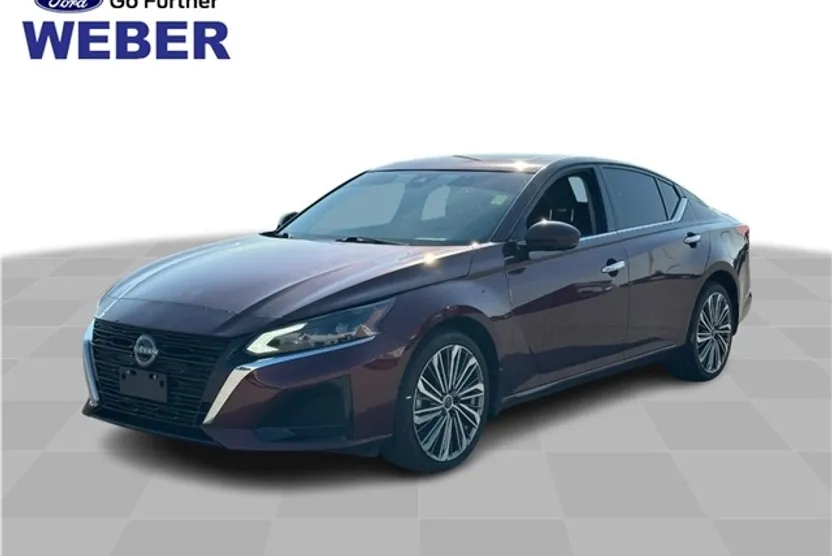 2023 Nissan Altima 2.5 SL photo 1