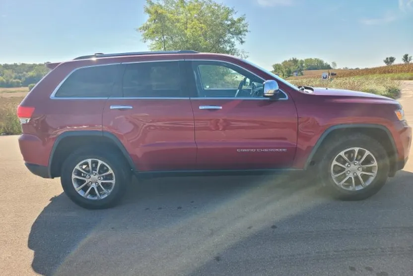 2015 Jeep Grand Cherokee Limited photo 1