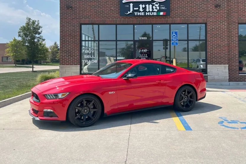 2016 Ford Mustang GT Premium photo 1