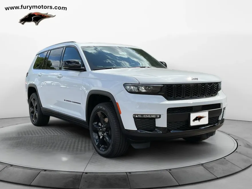 2025 Jeep Grand Cherokee Limited photo 1