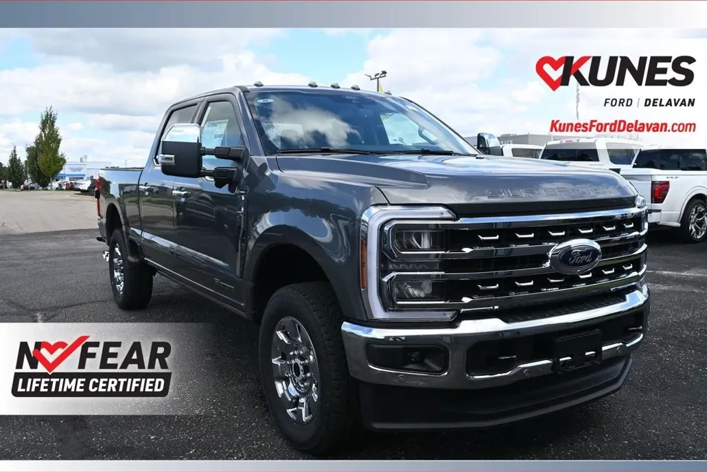 2026 Ford F-250 Lariat photo 1