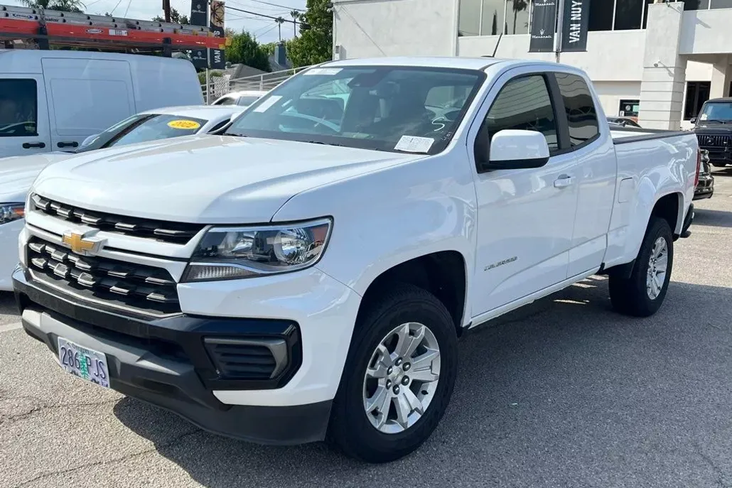 2022 Chevrolet Colorado LT photo 1