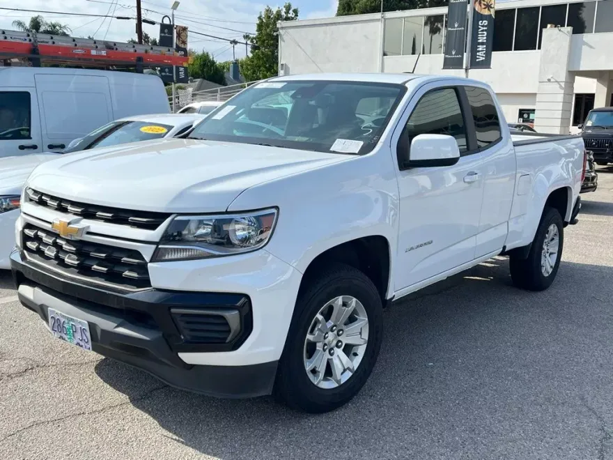 2022 Chevrolet Colorado LT photo 1