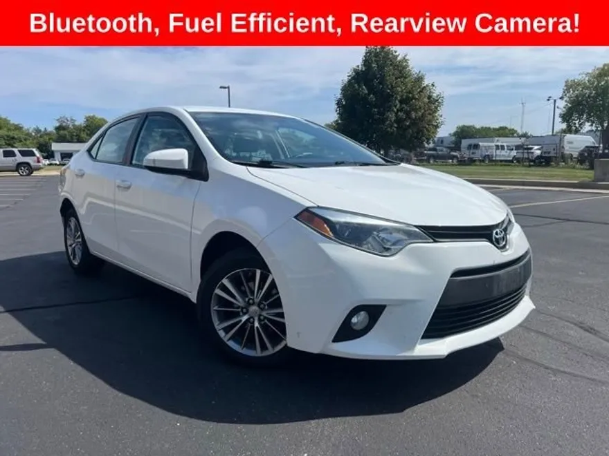 2014 Toyota Corolla LE Plus photo 1