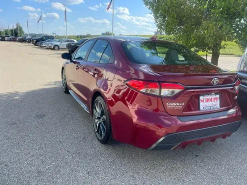 2022 Toyota Corolla SE photo 4