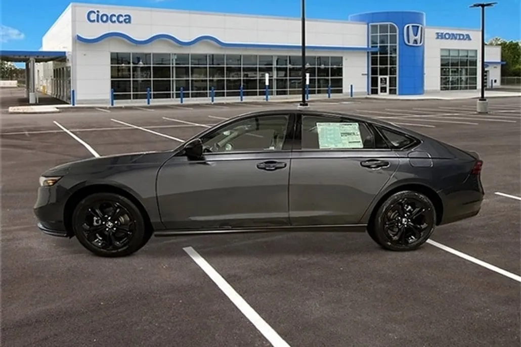 2025 Honda Accord SE photo 1