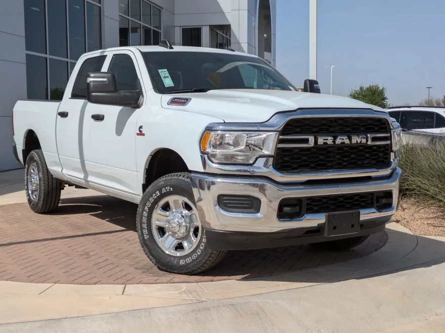 2024 Ram 2500 Tradesman photo 1
