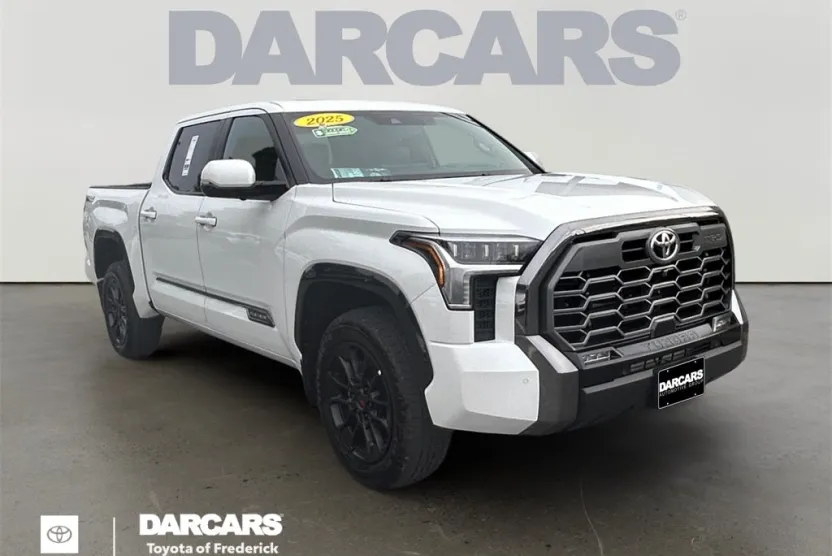2025 Toyota Tundra Platinum photo 1