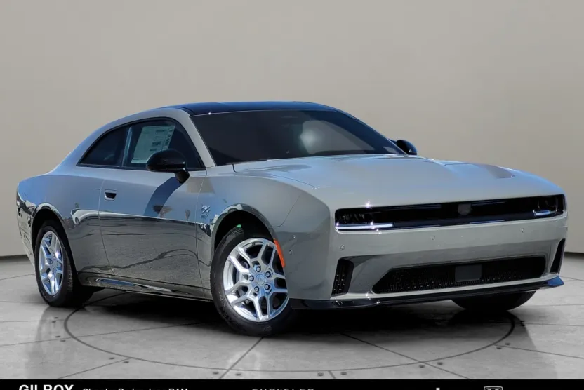 2025 Dodge Charger R/T photo 1