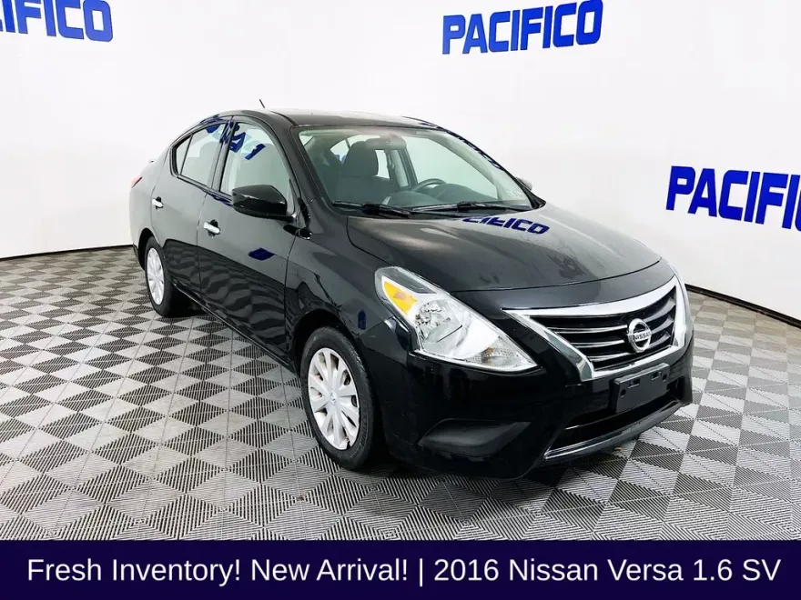 2016 Nissan Versa 1.6 SV photo 1