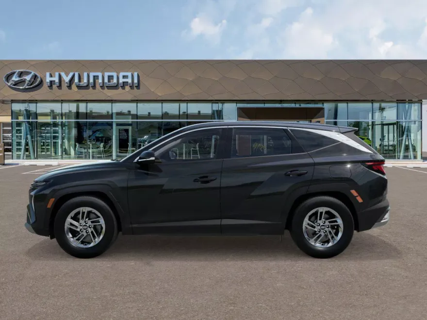 2026 Hyundai Tucson SE photo 1