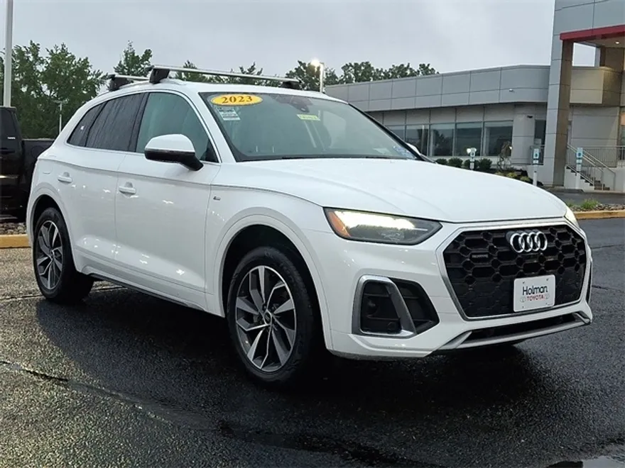 2023 Audi Q5 45 S line Premium Plus photo 1