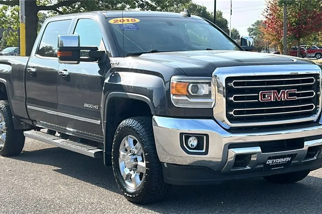 2015 Gmc Sierra 2500 HD SLT photo 1