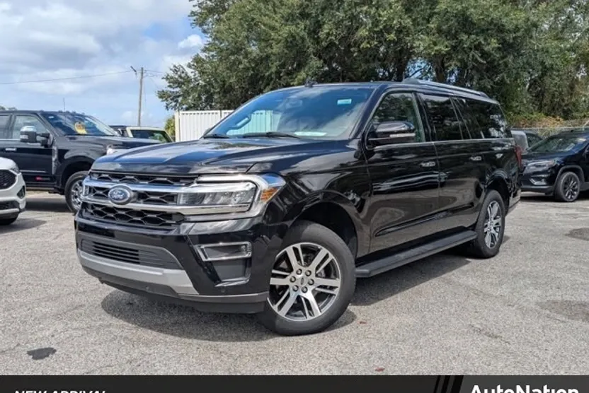 2024 Ford Expedition MAX Limited photo 1