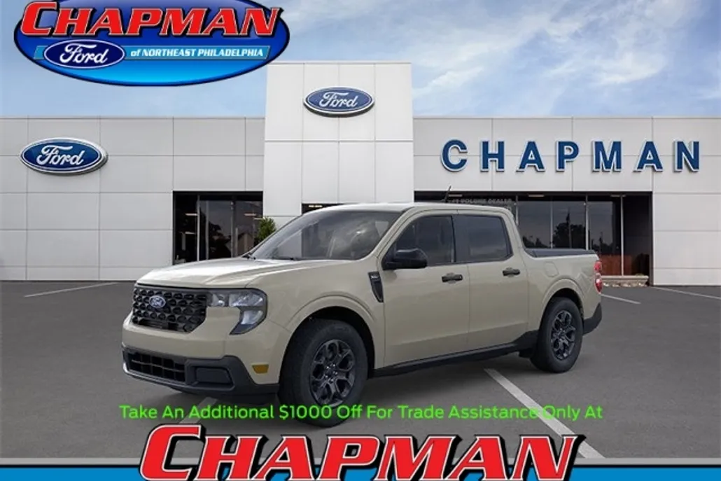 2025 Ford Maverick XLT photo 1
