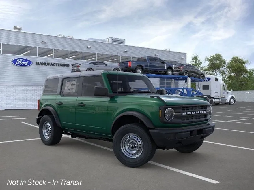 2025 Ford Bronco Base photo 1