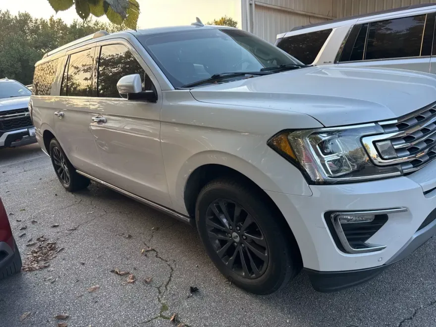2019 Ford Expedition MAX Limited photo 1