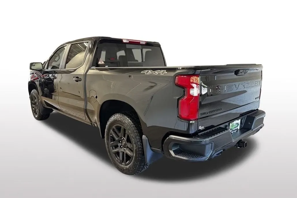 2026 Chevrolet Silverado 1500 RST photo 1