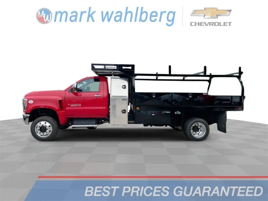2024 Chevrolet Silverado 5500HD Work Truck photo 1