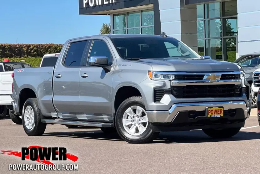 2024 Chevrolet Silverado 1500 LT1 photo 1