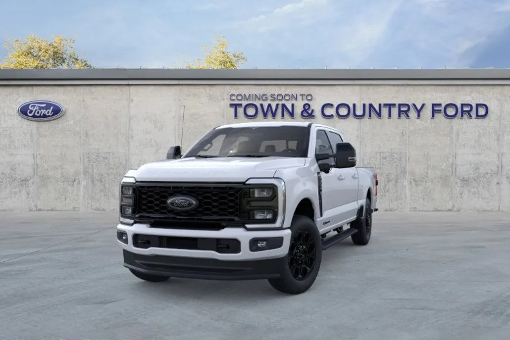 2026 Ford F-350 Lariat photo 1