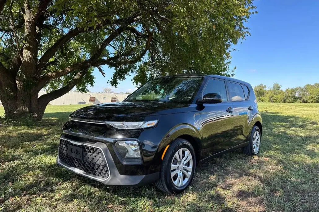 2020 Kia Soul LX S X-Line photo 1