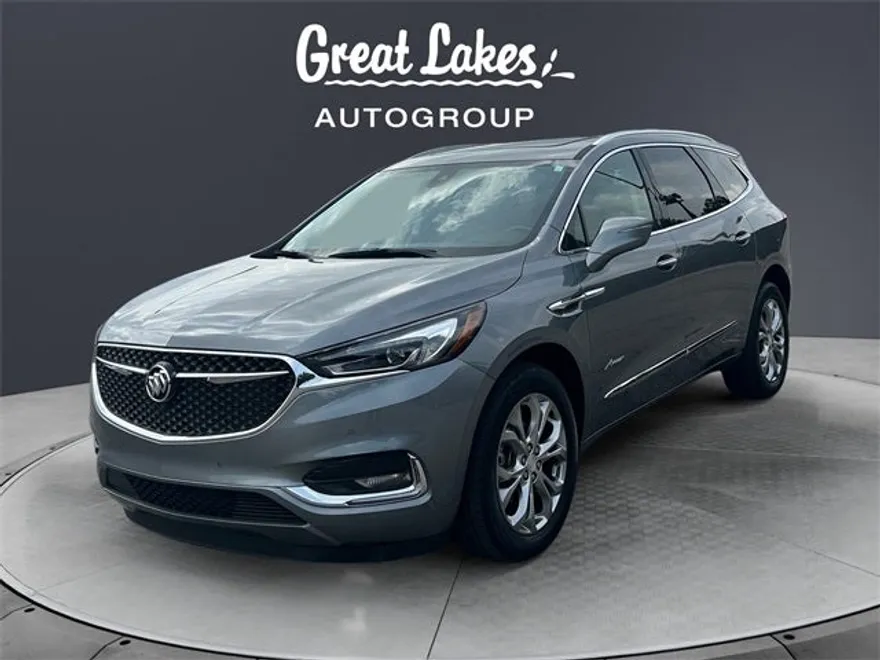 2021 Buick Enclave Avenir photo 1