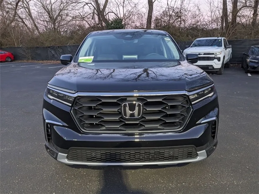 2025 Honda Pilot EX-L photo 1