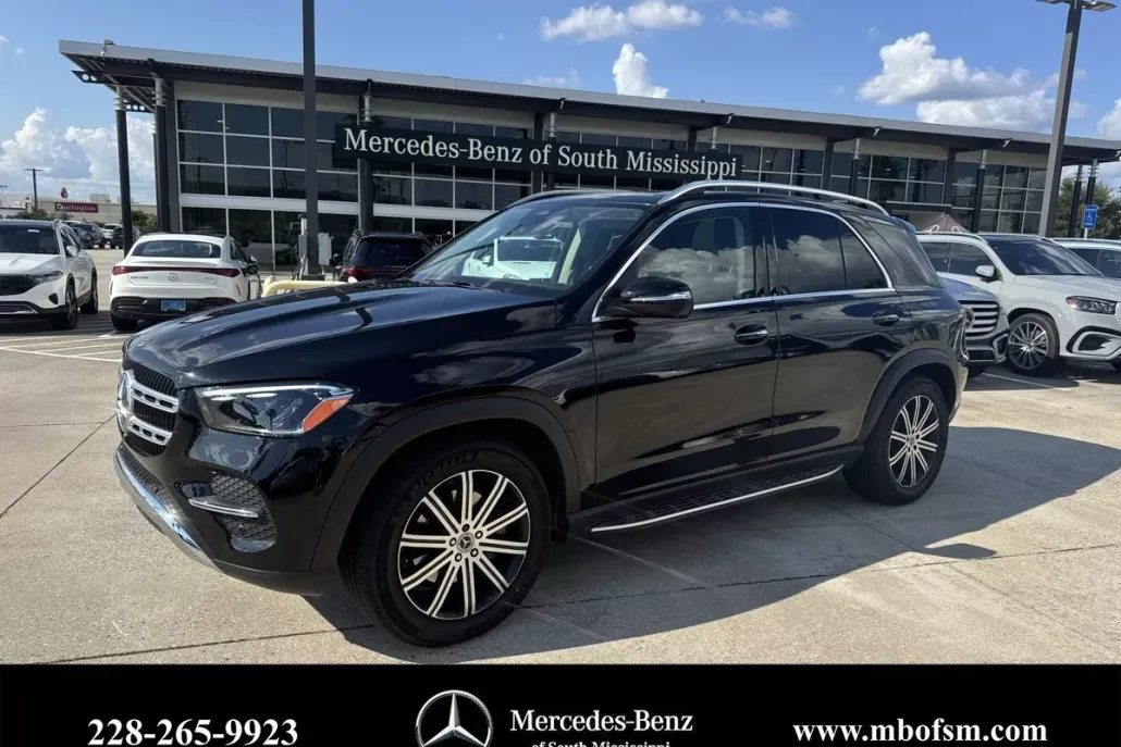 2025 Mercedes Benz GLE 350 4MATIC photo 1