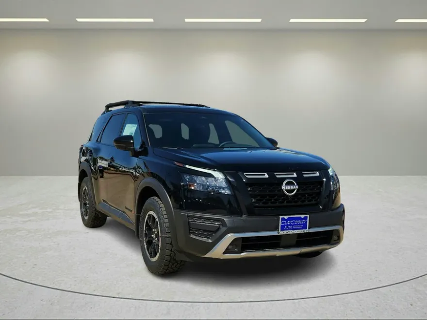 2025 Nissan Pathfinder Rock Creek photo 2