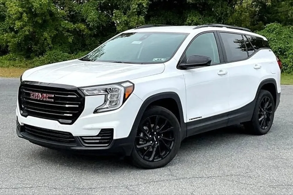 2024 Gmc Terrain SLE photo 1